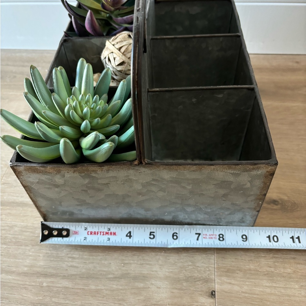 Farmhouse Milk Carrier Centerpiece Decor - Picture 6 of 6